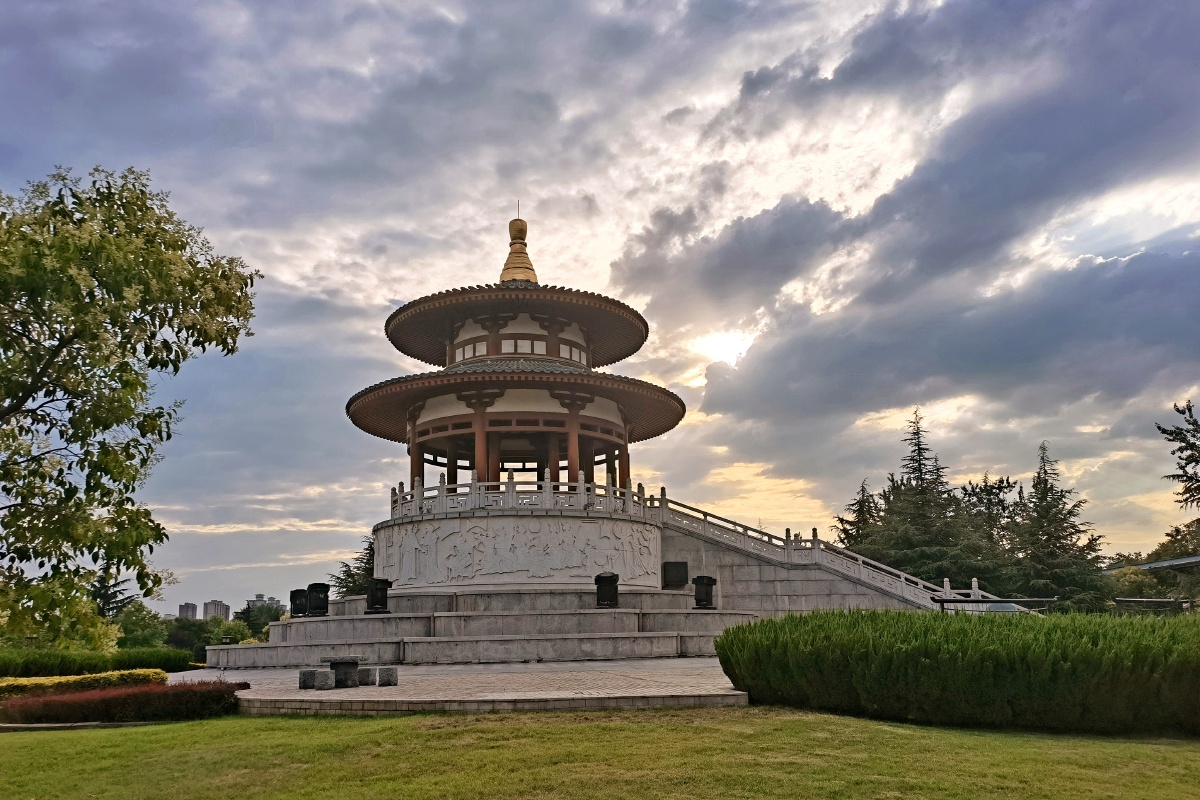 云中旗亭摄于西安大唐芙蓉园