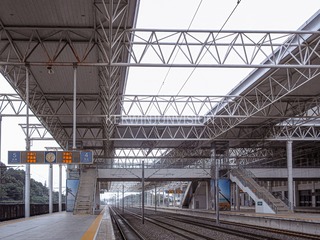 1576949
