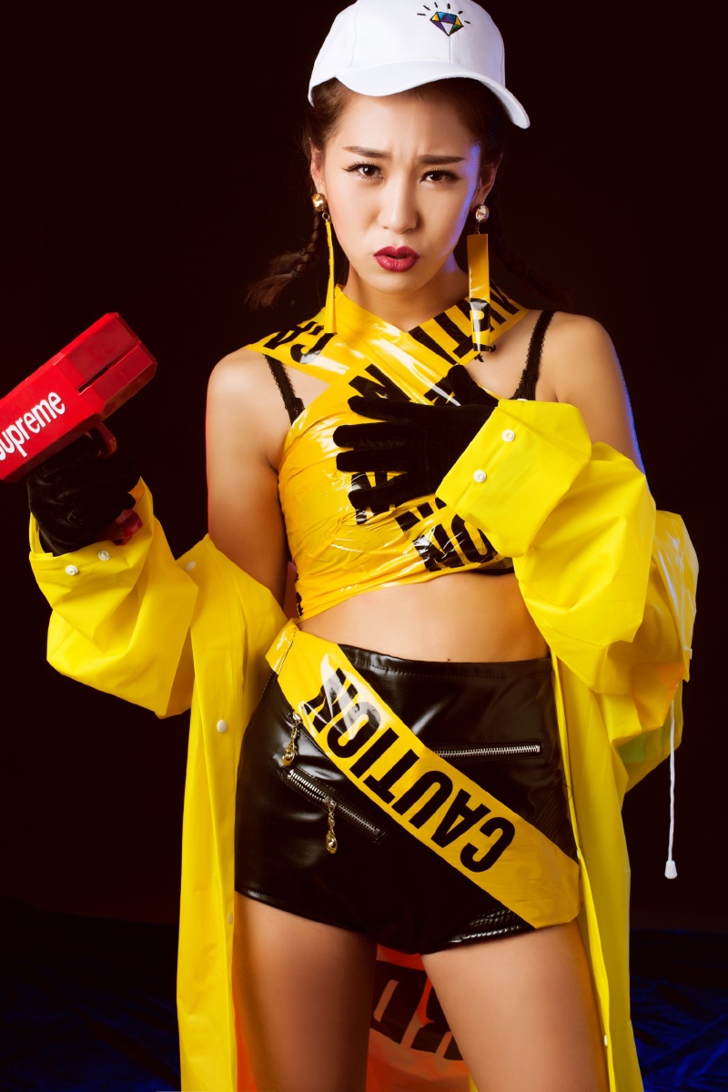 喜欢的朋友点个红心78 - aaa韵女王摄影小马哥 - 图虫