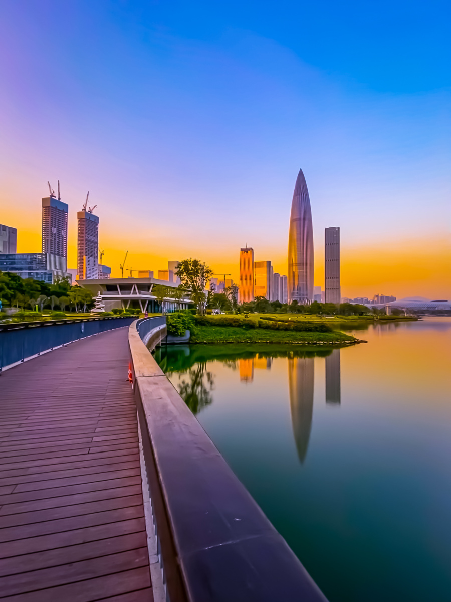 深圳地标日落#薄暮市中心反射中国水下摄影神奇的慢门世界夕阳捕手