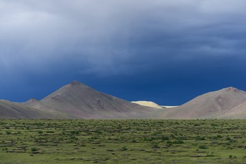 1530704