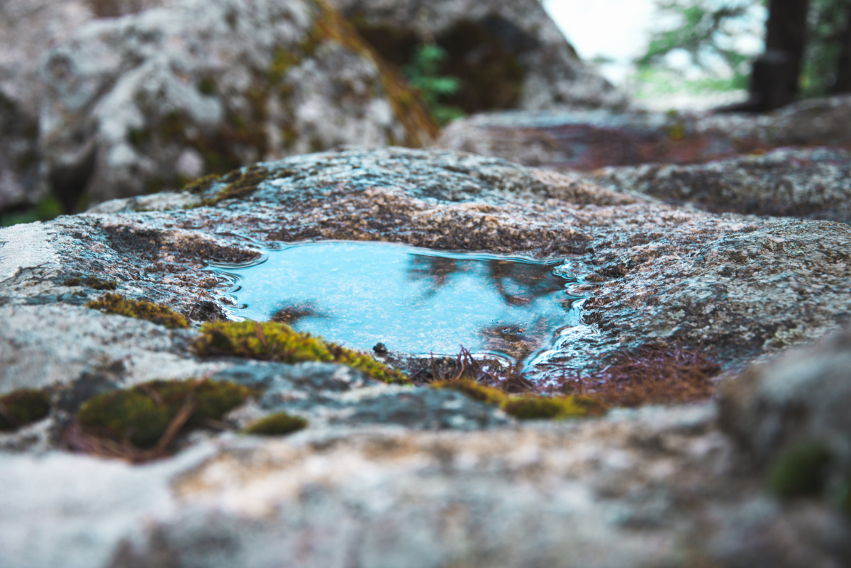 山间水洼 - mr_驼 - 图虫