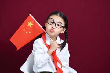 76156
