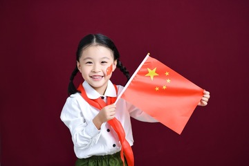 76152
