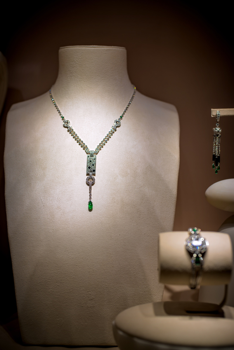 闲逛魔都艺仓美术馆之卡地亚珠宝展三