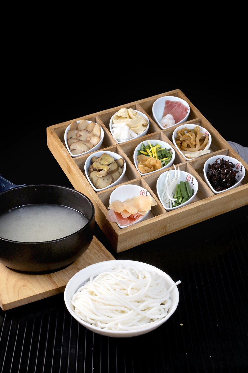 野生菌过桥米线