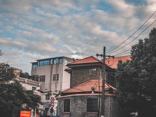 1000011993
