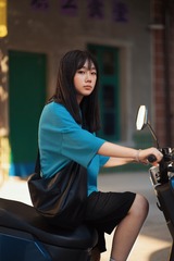 7F97872D-1A7C-4523-98AA-2BC560A77D0F/L0/001