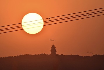 1932A0B0-C062-4BC7-B15A-13036EC37693/L0/001