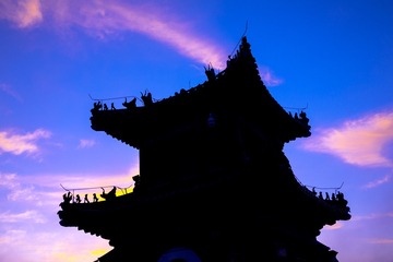 我愿成为那束光，永远照耀在视界之上