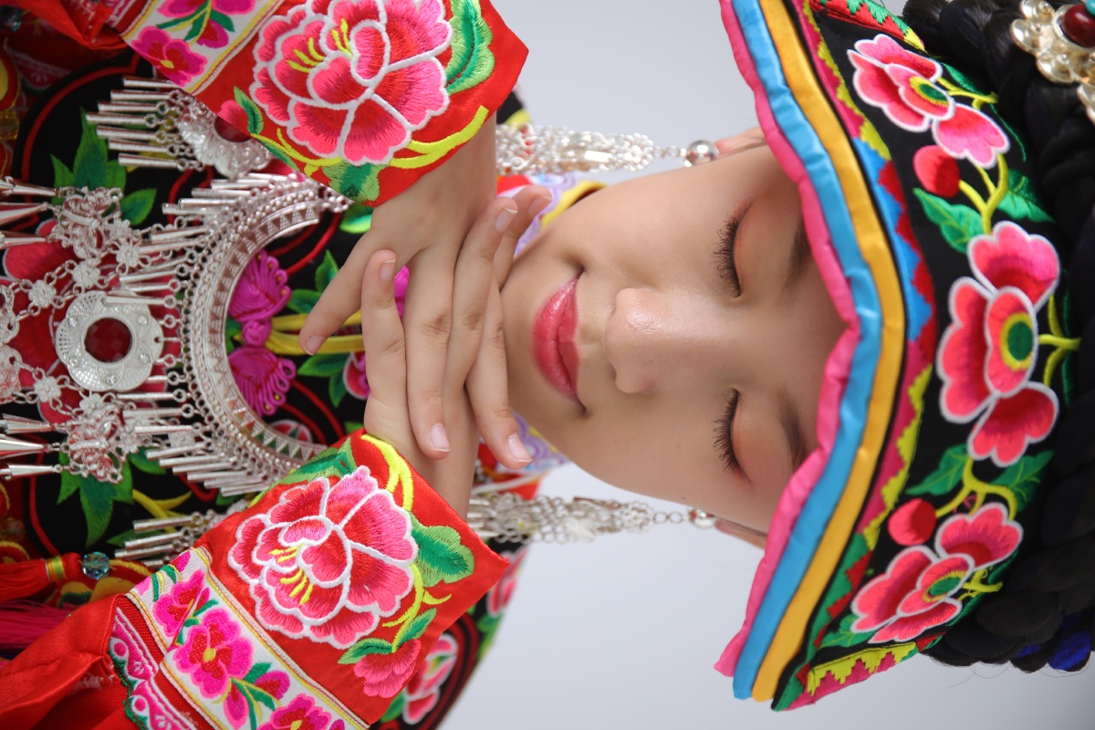 大凉山的阿惹妞 - 王林438 - 图虫