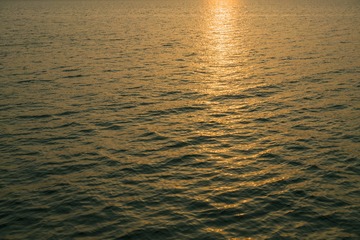 720137