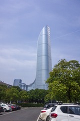 720125