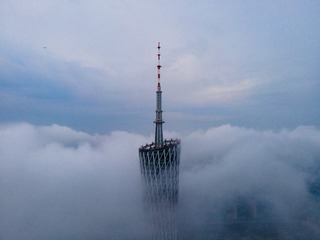132702
