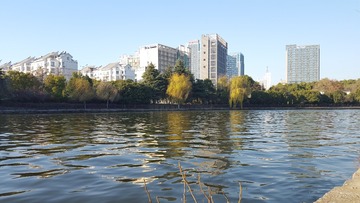 19348