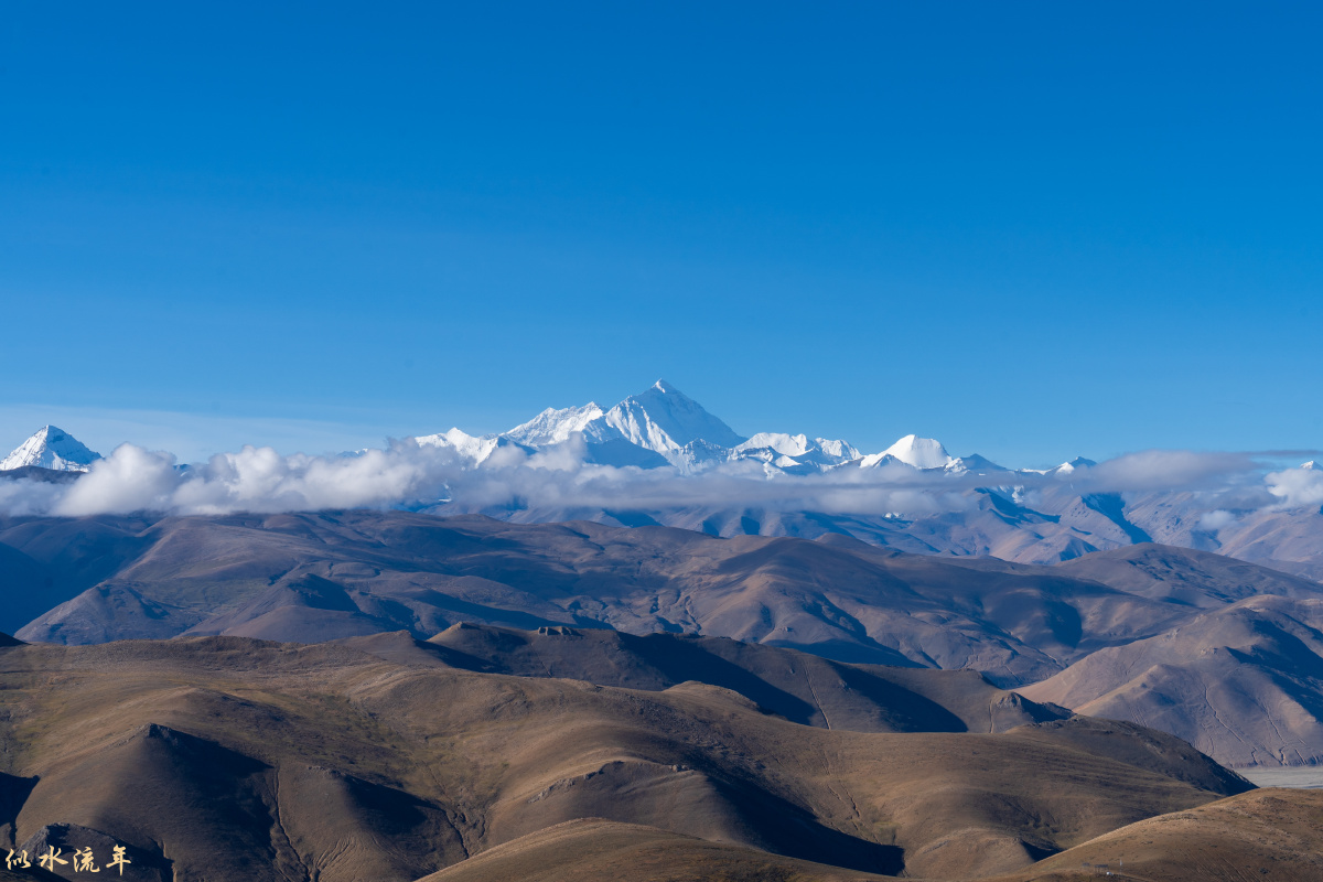 远眺珠峰
