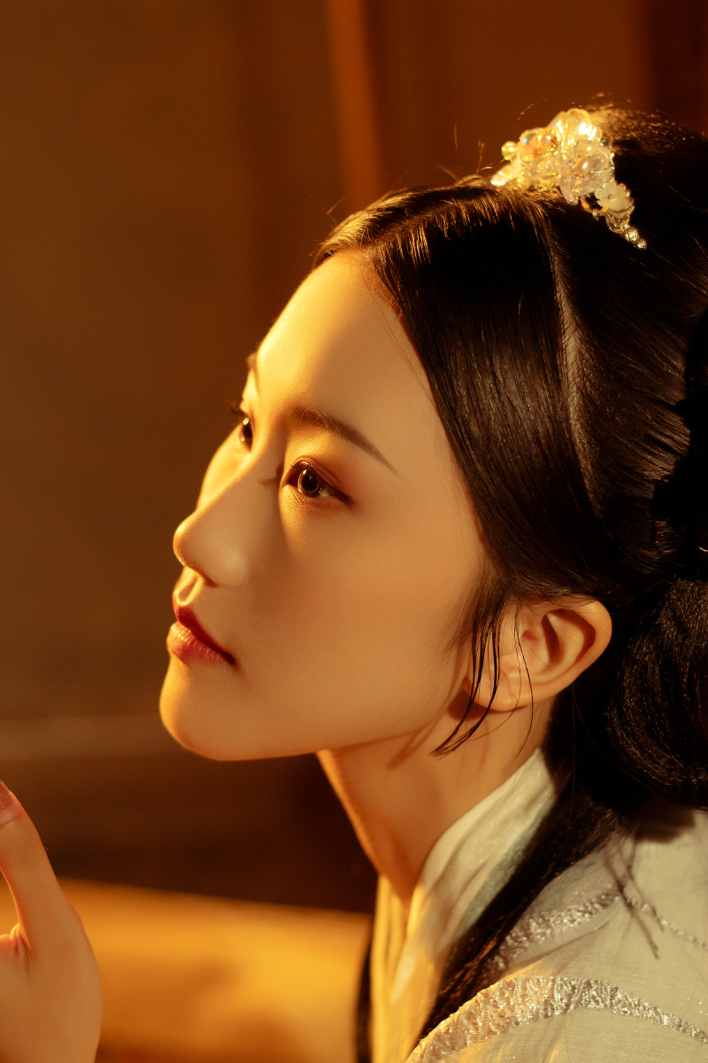 点绛唇烛影摇风一枕伤春绪摄影