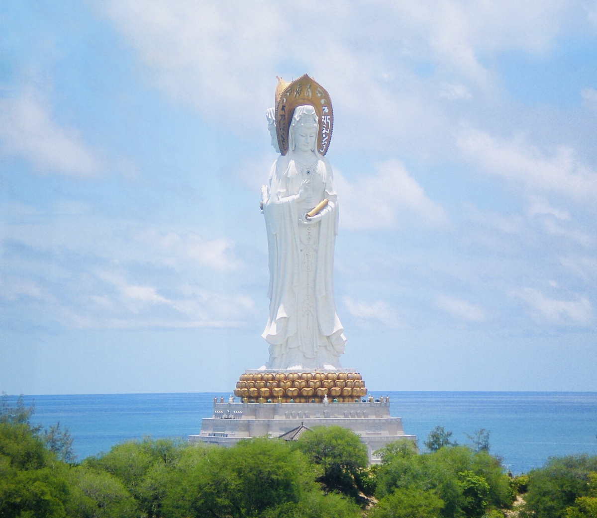 千处祈求千处应苦海常作渡人舟的观音信仰在中华民族可谓妇孺皆知影响