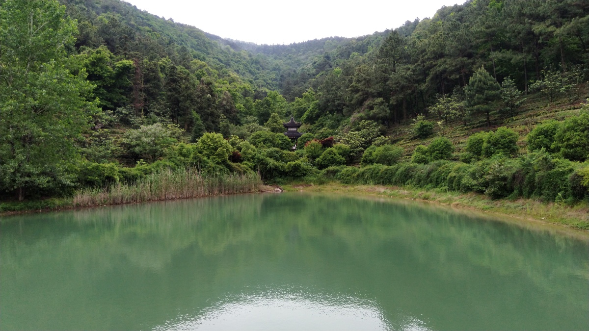 旺山九龙潭
