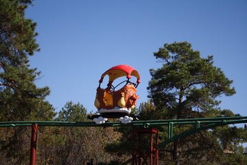 87368