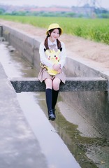 001