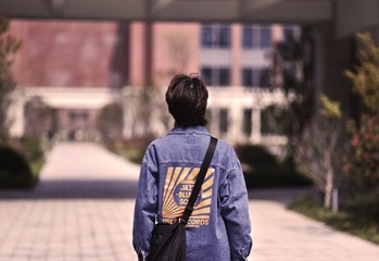 CA523D1F-5096-4D00-BFF0-635F79F987EF/L0/001