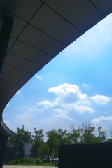 894934