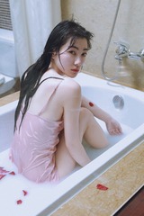 001