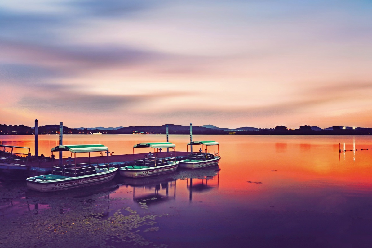 一道残阳铺水中摄于无锡渔父岛景区