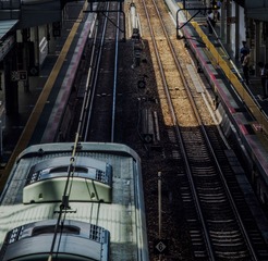001