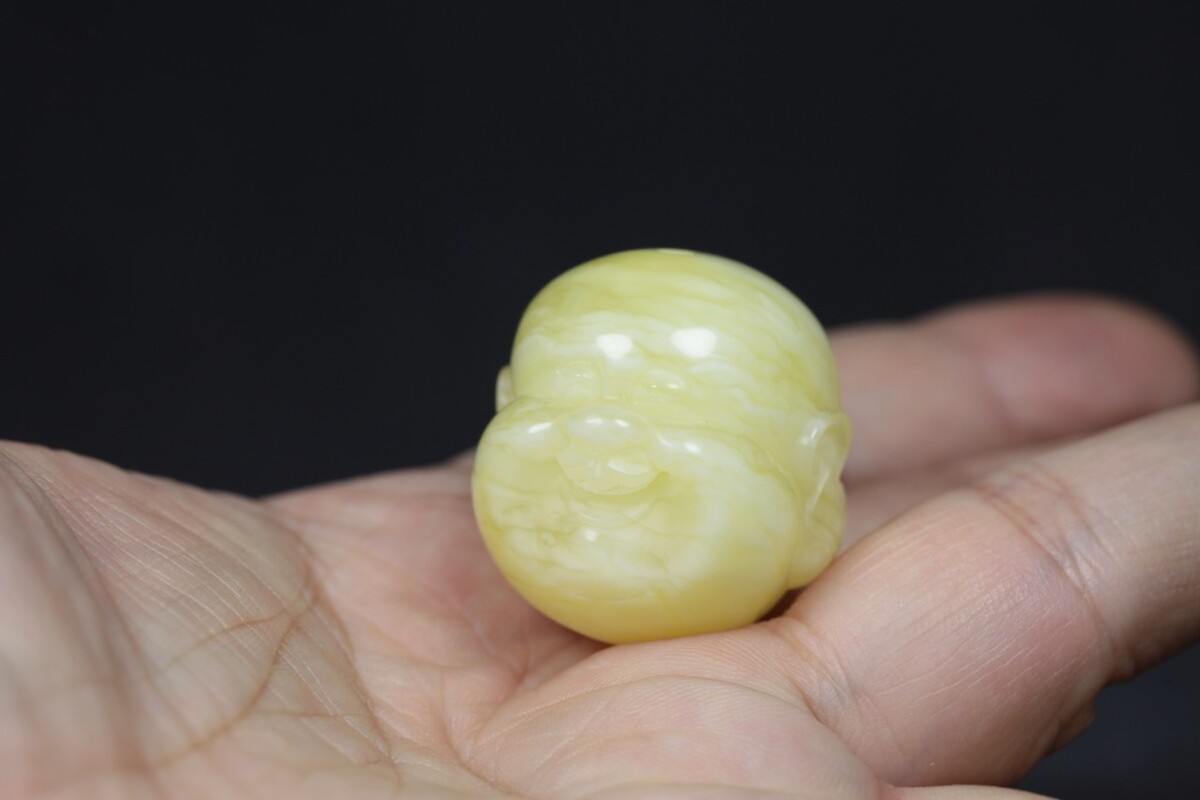 玉把件用什么油