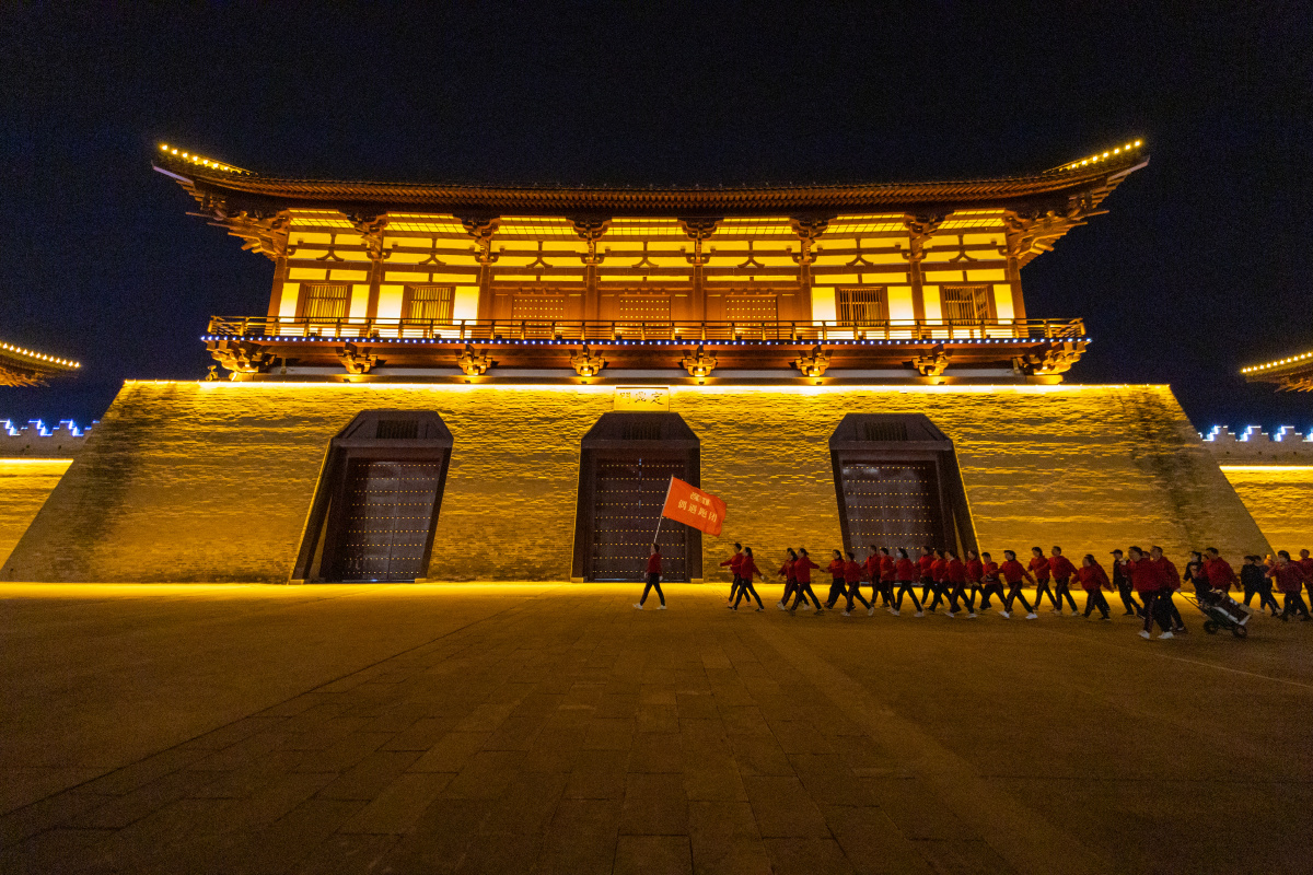 神都洛阳千年定鼎门