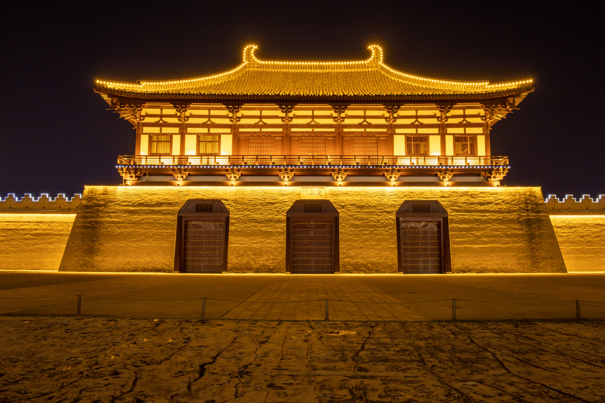 神都洛阳千年定鼎门