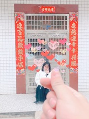 001