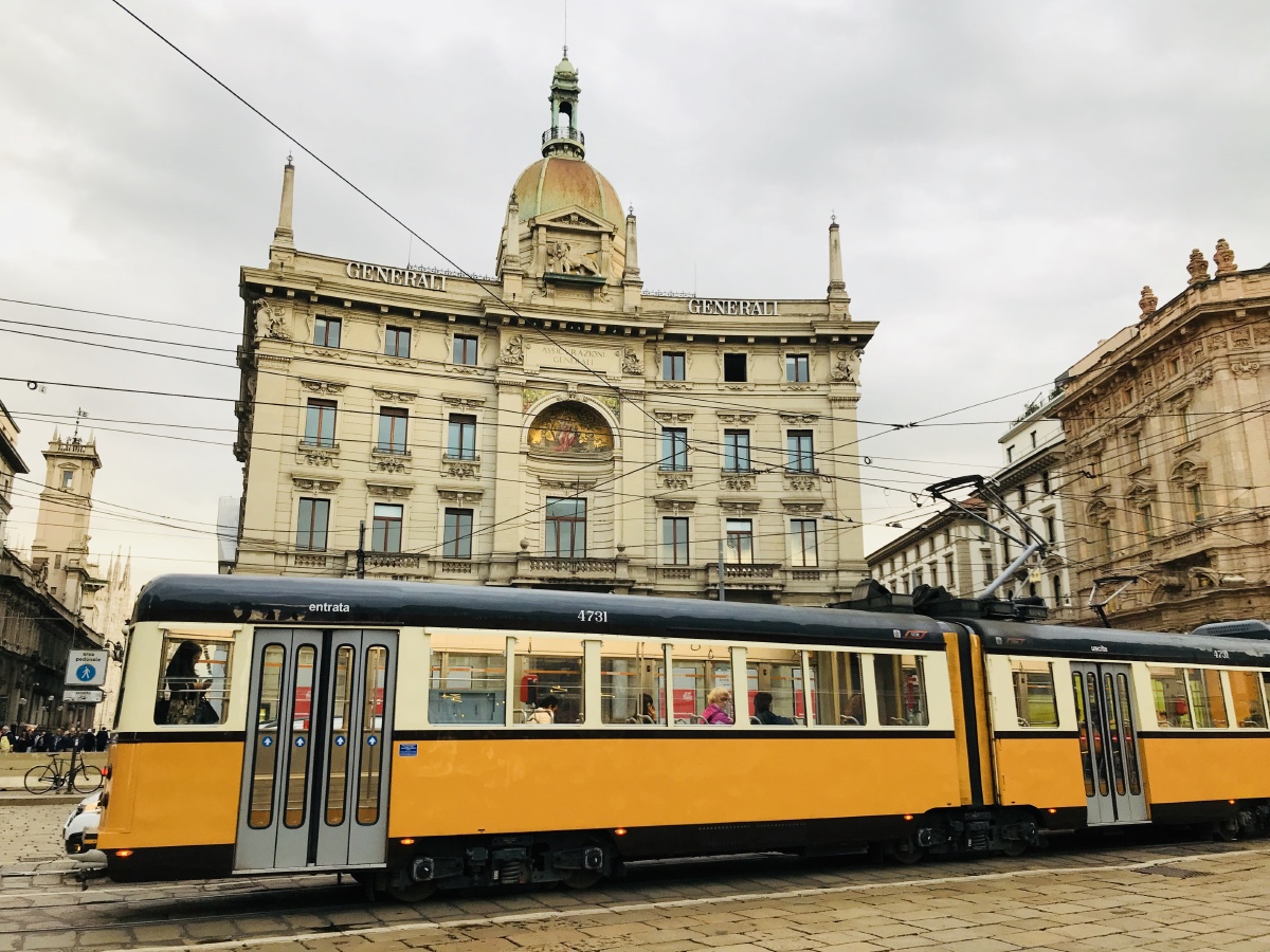 米兰街景 - 云舒霞卷1 - 图虫