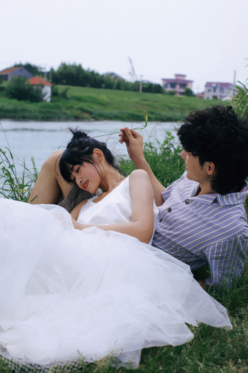 青春与爱情的歌只有你来和