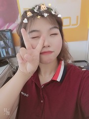 1540892