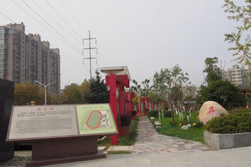612806
