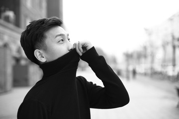 001
