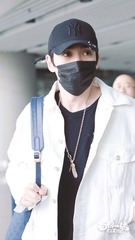 1607240