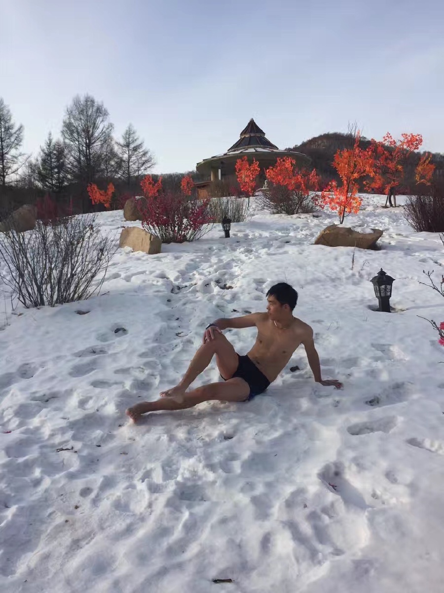 文登便宜的温泉，森林中遍布温泉各种功能浴池价格158元