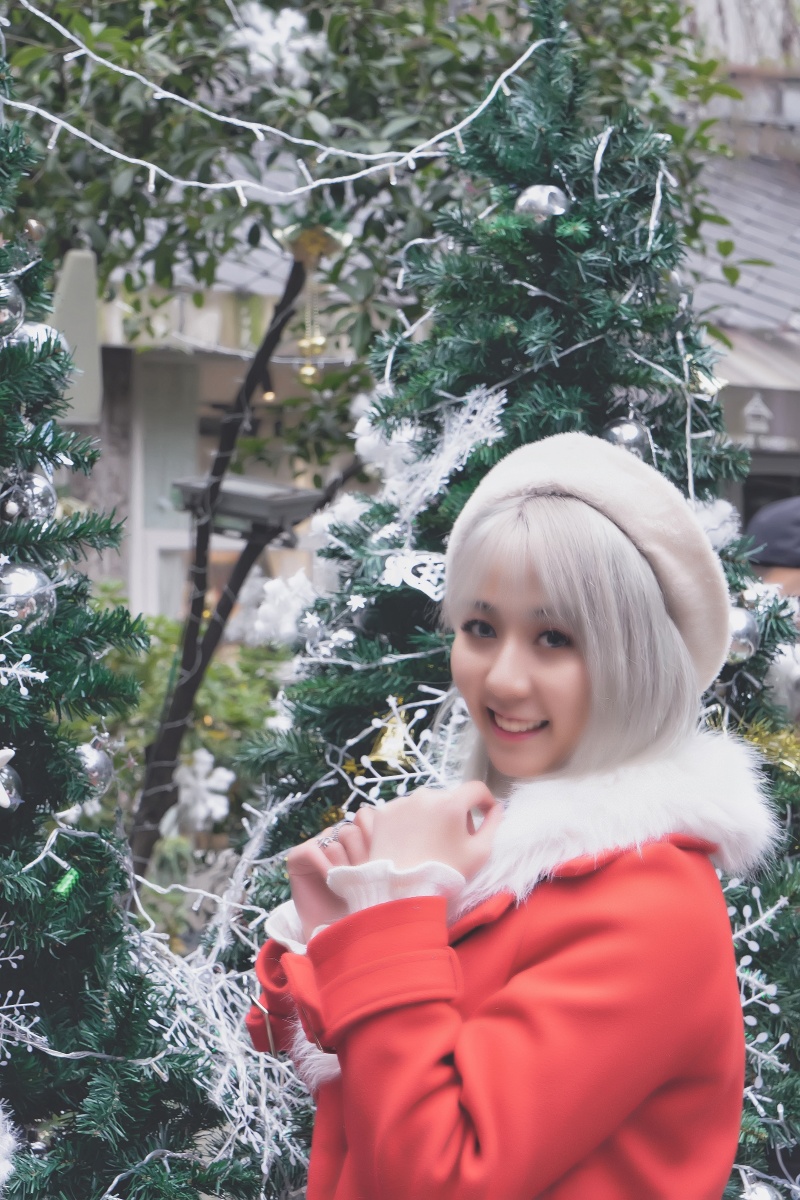 模特:婉妹摄影:我拍摄地点:瑞金北路上合咖啡馆