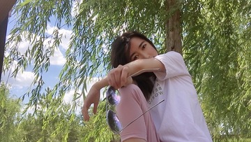 001