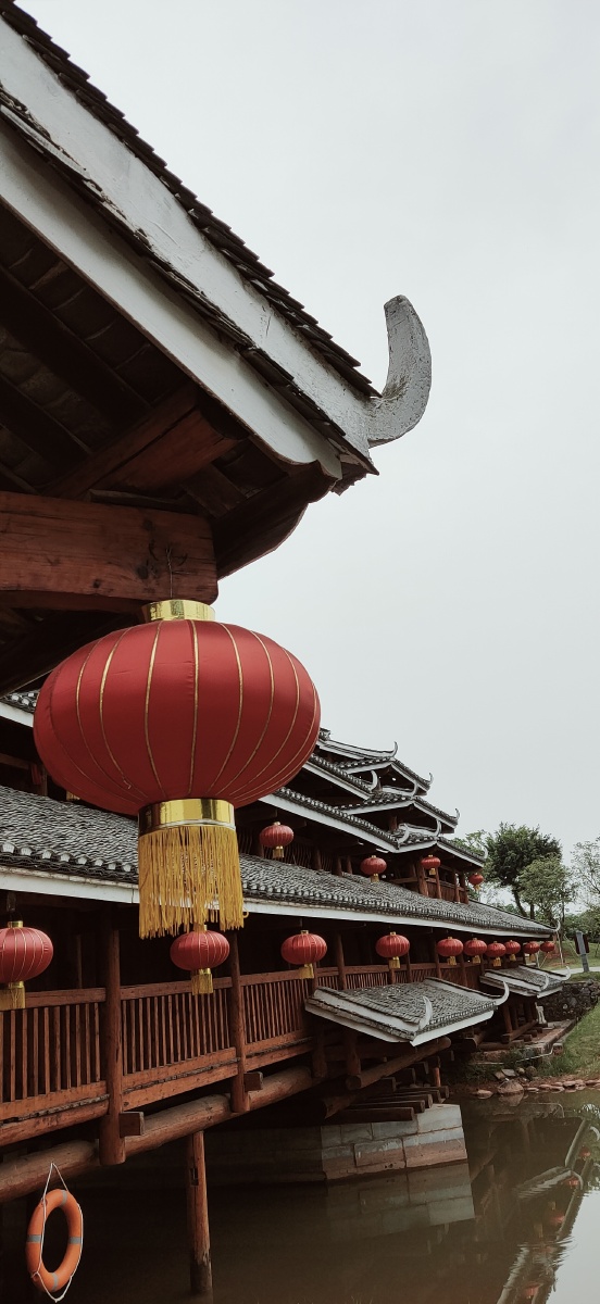 南宁民族村风雨桥摄于南宁民族村