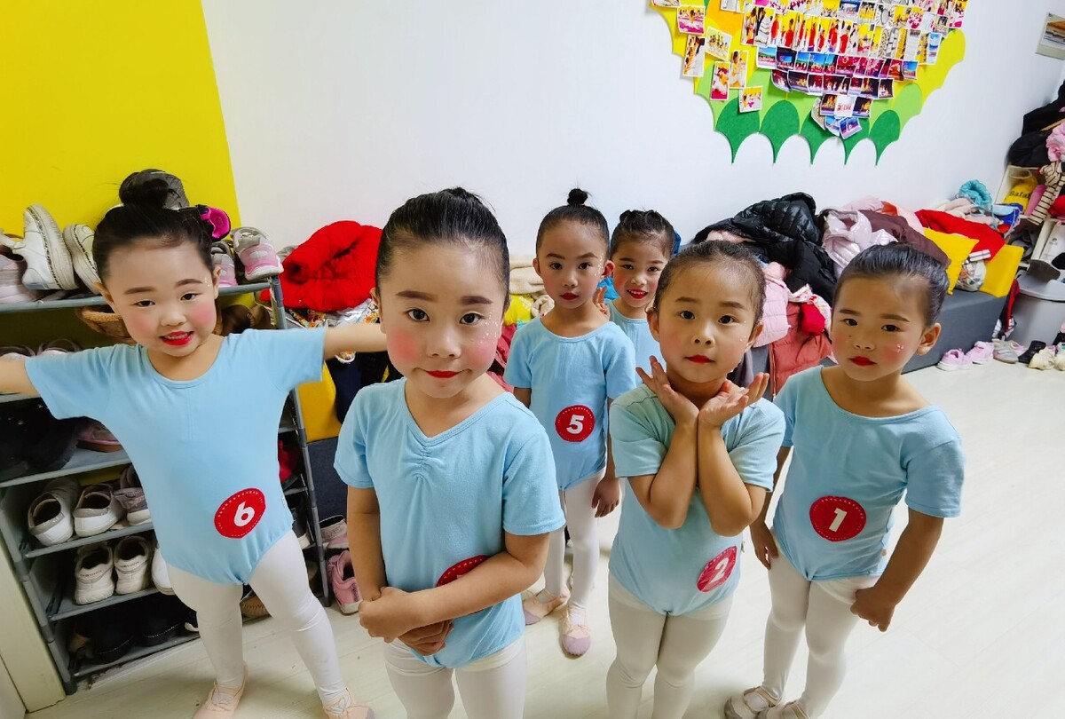 幼儿园教师舞蹈摇太阳,舞蹈教育促进幼儿全面发展