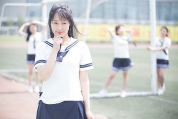 001