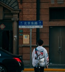 645689