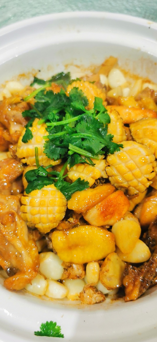 传统粤菜食物是一种美妙的感官享受也是人与人之间一种最直观的交流