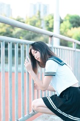 001