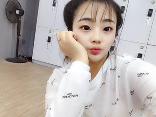 674121